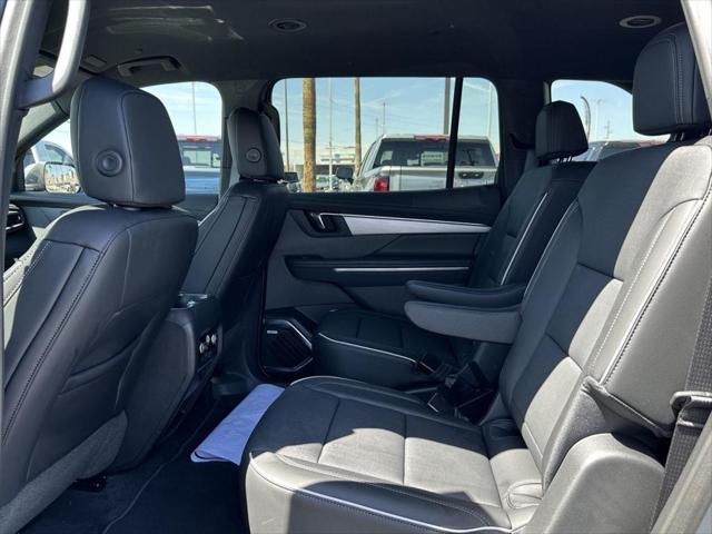 new 2025 Buick Enclave car, priced at $43,772