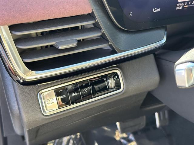 new 2025 Buick Envision car, priced at $41,943