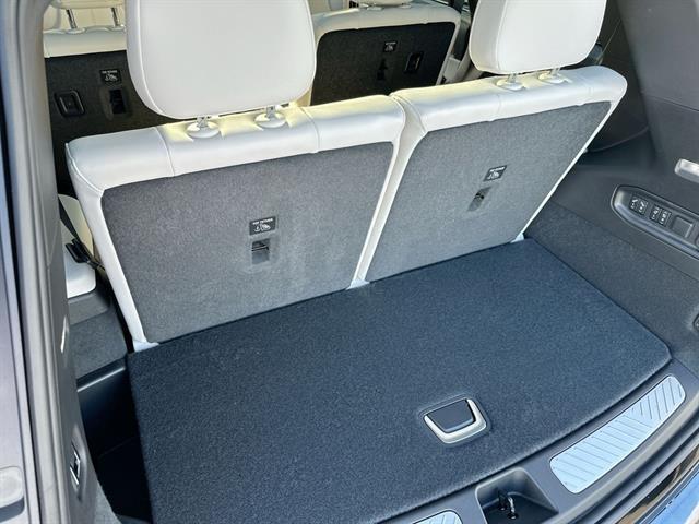 new 2026 Cadillac VISTIQ car, priced at $75,390