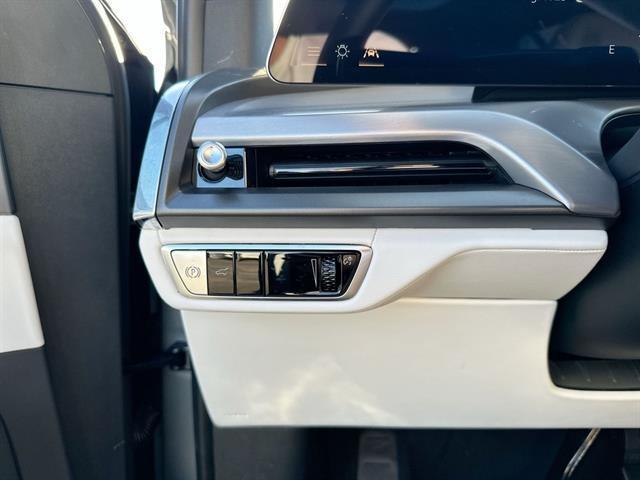 new 2026 Cadillac VISTIQ car, priced at $75,390