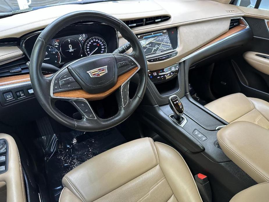 used 2018 Cadillac XT5 car, priced at $28,760