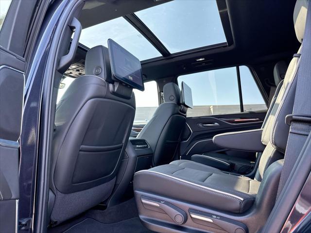 new 2024 Cadillac Escalade car, priced at $91,010