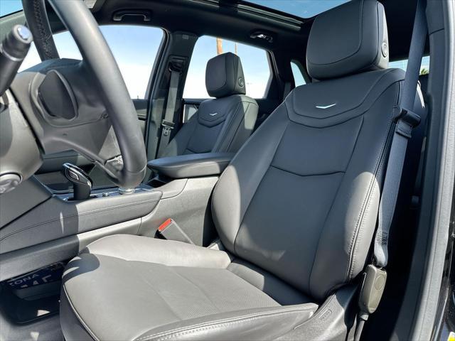 new 2025 Cadillac XT5 car, priced at $52,390