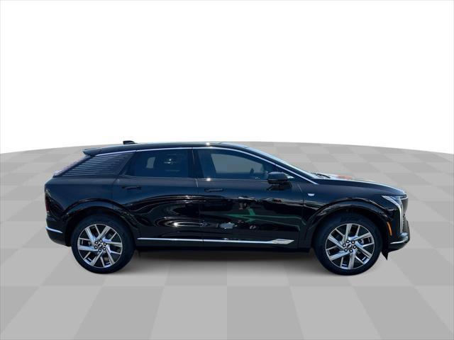 new 2025 Cadillac OPTIQ car, priced at $51,890
