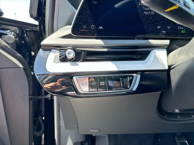 new 2025 Cadillac OPTIQ car, priced at $51,890
