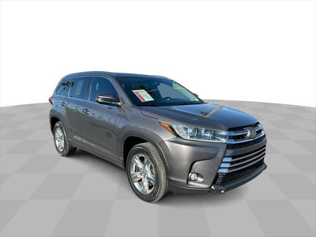 used 2018 Toyota Highlander car, priced at $23,690