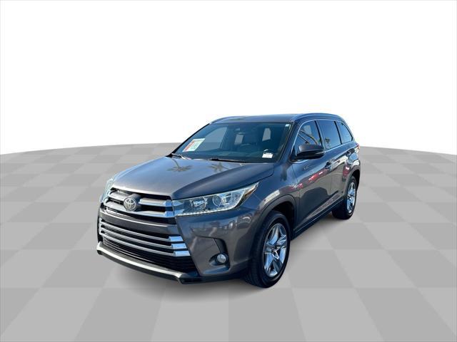 used 2018 Toyota Highlander car, priced at $24,990