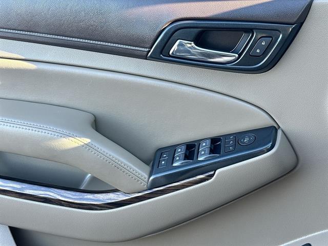 used 2019 GMC Yukon XL car, priced at $26,990