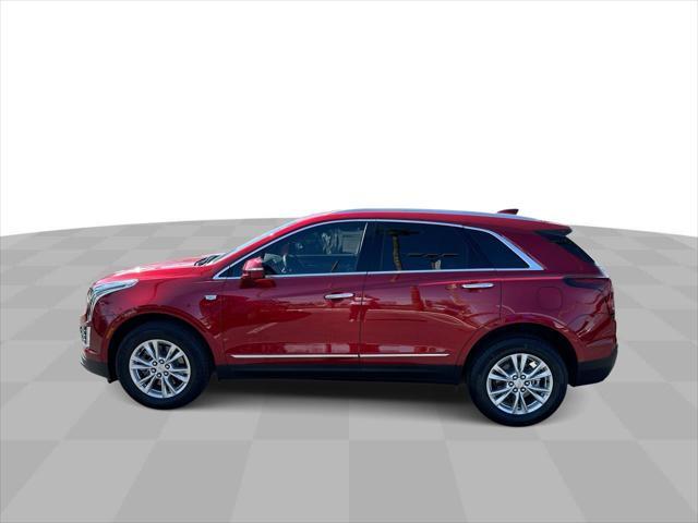 new 2025 Cadillac XT5 car, priced at $40,915