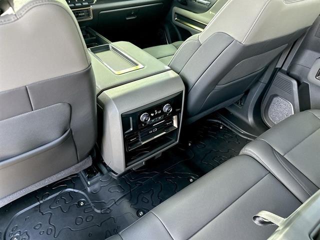new 2024 GMC HUMMER EV Pickup car, priced at $102,560