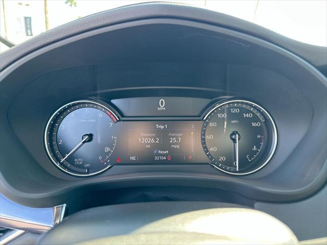 used 2022 Cadillac XT4 car, priced at $24,990
