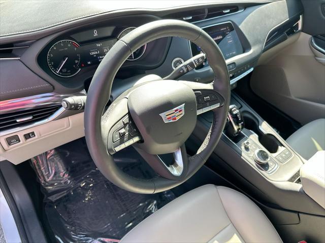 used 2022 Cadillac XT4 car, priced at $24,990