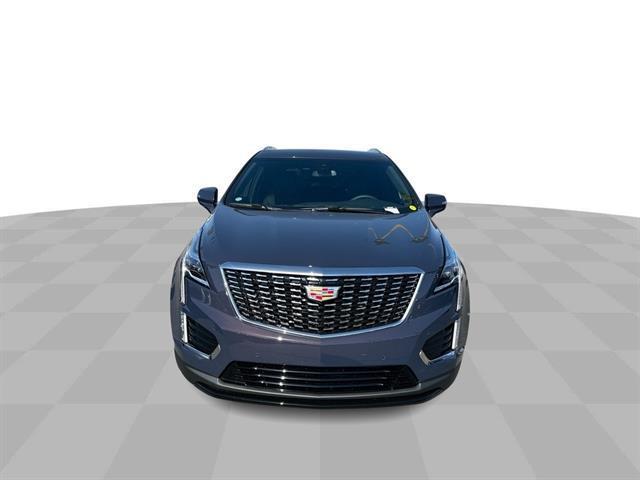 new 2025 Cadillac XT5 car, priced at $42,915
