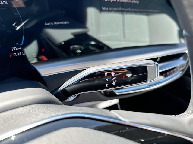 new 2025 Cadillac LYRIQ car