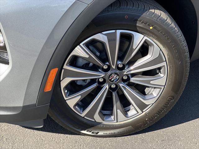 new 2025 Buick Envision car, priced at $37,586