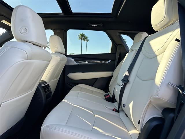 new 2025 Cadillac XT5 car, priced at $63,690