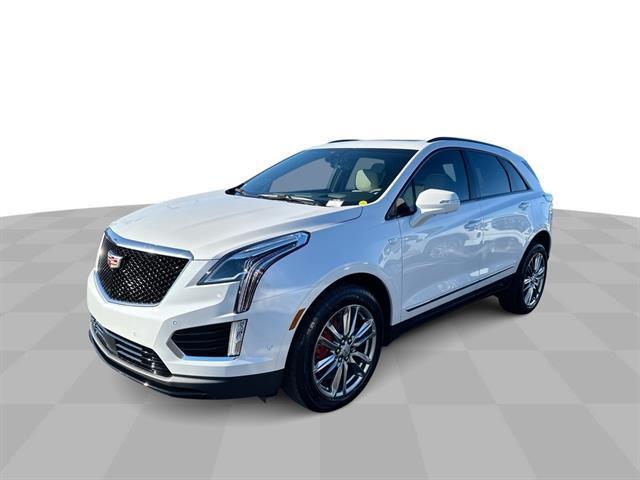 new 2025 Cadillac XT5 car, priced at $63,690