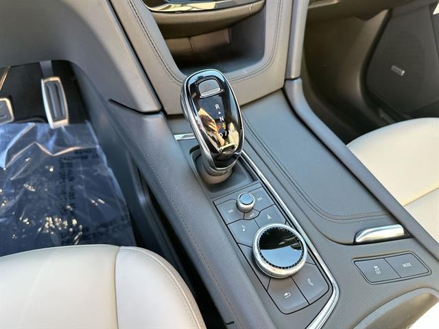 new 2025 Cadillac XT5 car, priced at $63,690