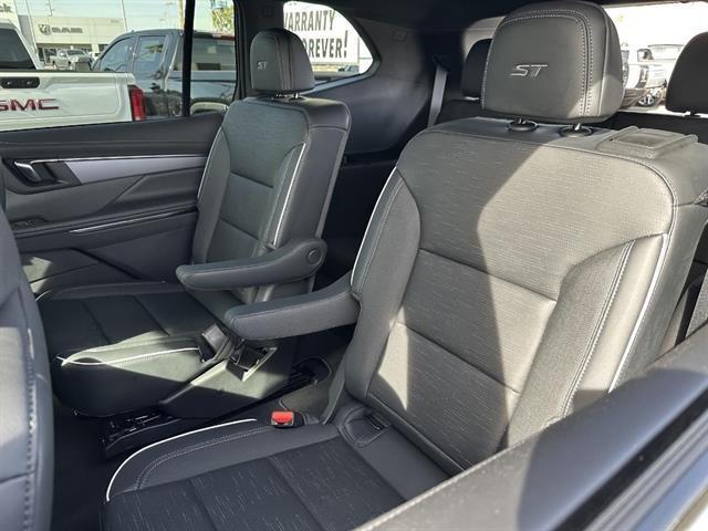 new 2026 Buick Enclave car, priced at $54,455