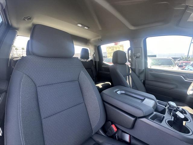 new 2025 GMC Sierra 1500 car, priced at $45,895