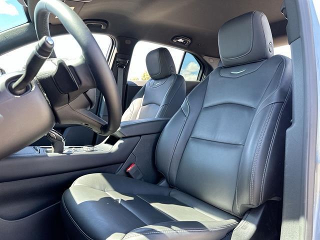 new 2025 Cadillac XT4 car, priced at $38,840