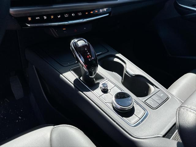 new 2025 Cadillac XT4 car, priced at $38,090