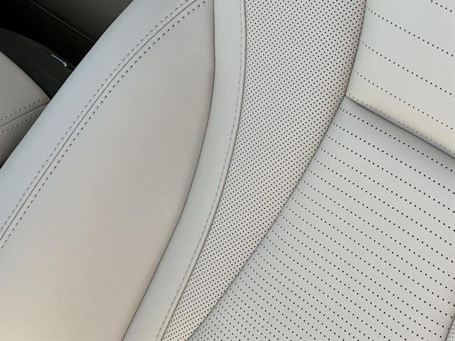 new 2025 Buick Envision car, priced at $39,740