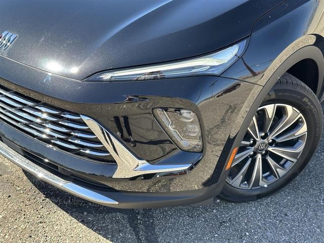 new 2025 Buick Envision car, priced at $39,740