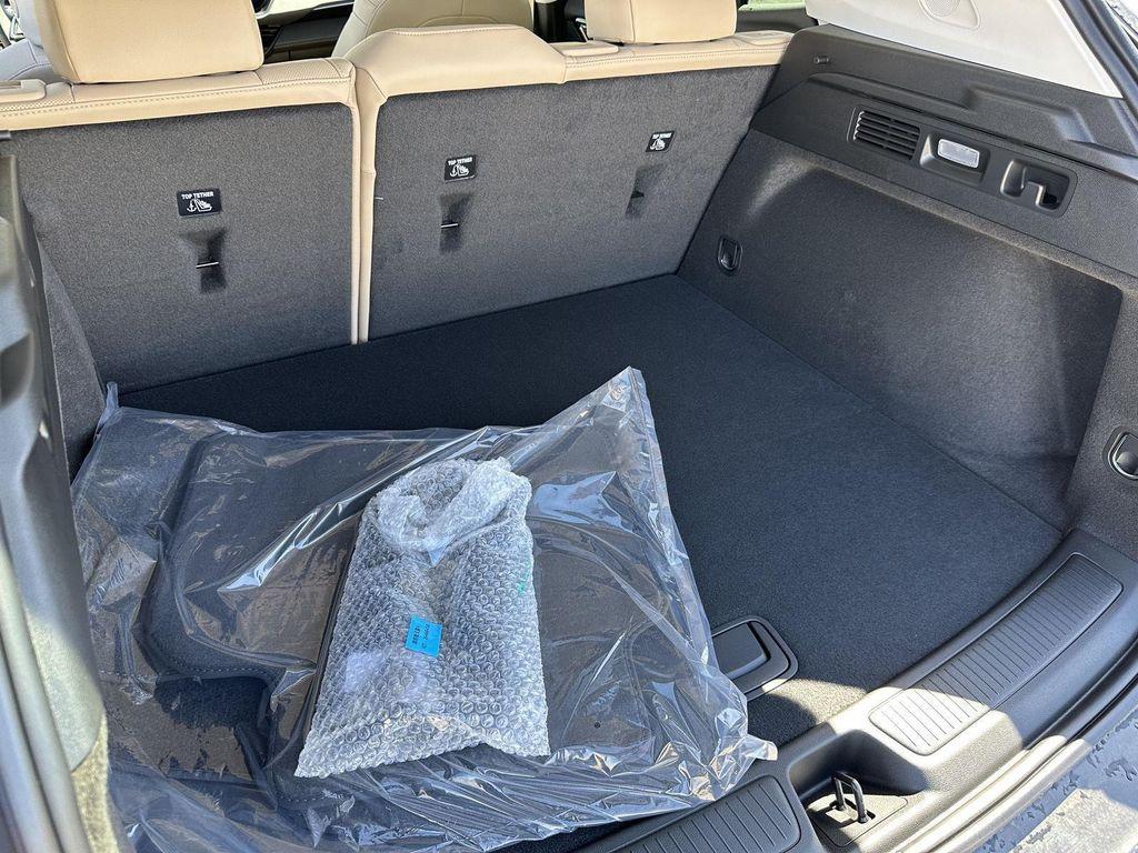 new 2025 Buick Envision car, priced at $32,972