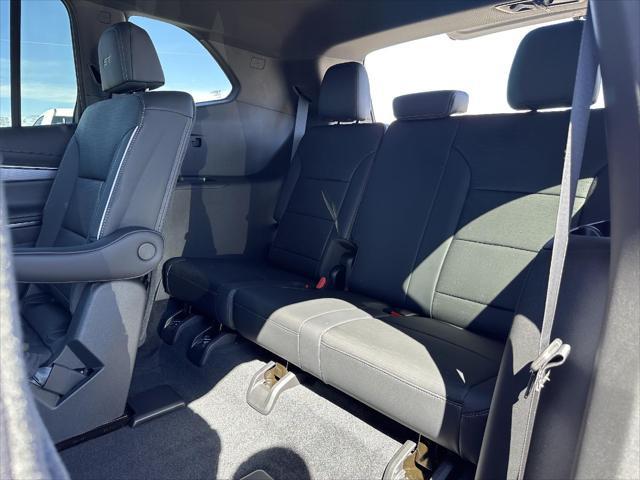 new 2025 Buick Enclave car, priced at $44,980