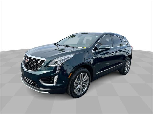 new 2025 Cadillac XT5 car, priced at $52,190