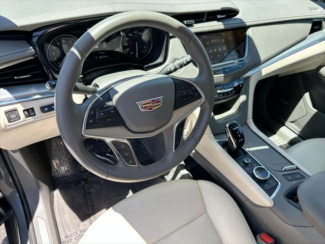 used 2020 Cadillac XT5 car, priced at $25,990