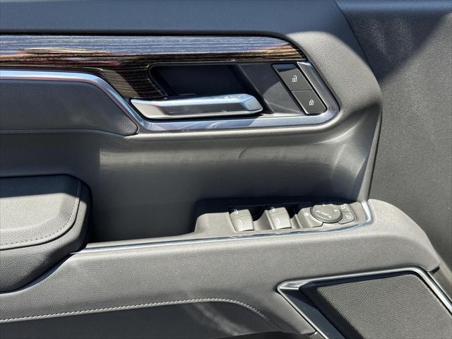 new 2025 GMC Sierra 1500 car, priced at $47,485