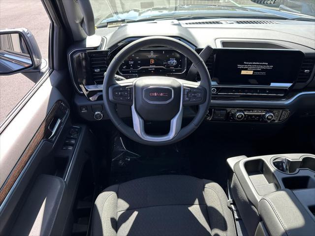 new 2025 GMC Sierra 1500 car, priced at $41,835