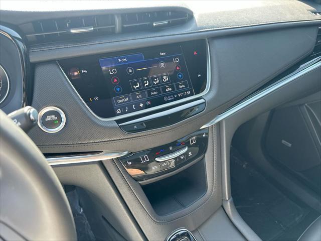 new 2025 Cadillac XT6 car, priced at $45,065