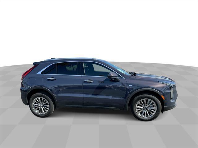 new 2025 Cadillac XT4 car, priced at $38,215
