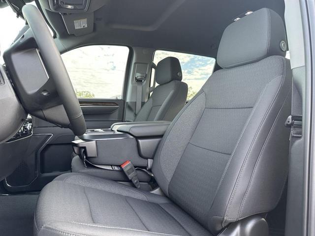 new 2025 GMC Sierra 1500 car, priced at $43,390