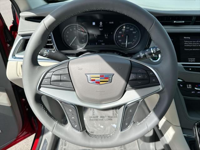 new 2025 Cadillac XT5 car, priced at $54,590