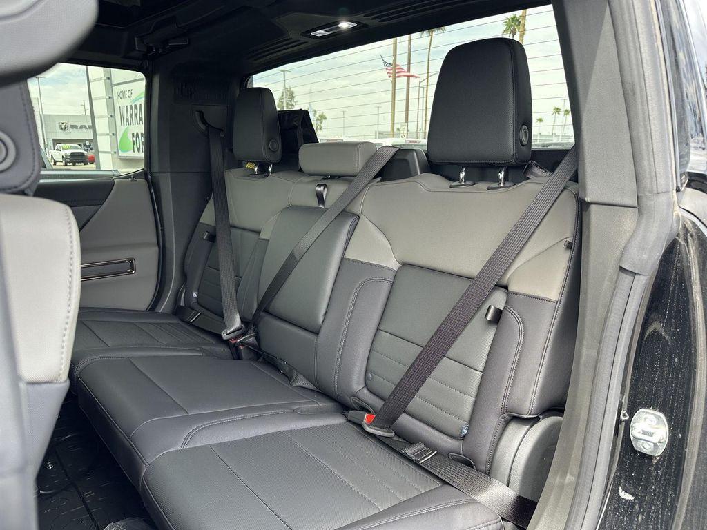 new 2025 GMC HUMMER EV Pickup car, priced at $90,340