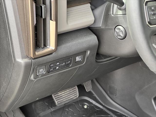 new 2025 GMC HUMMER EV Pickup car, priced at $96,340