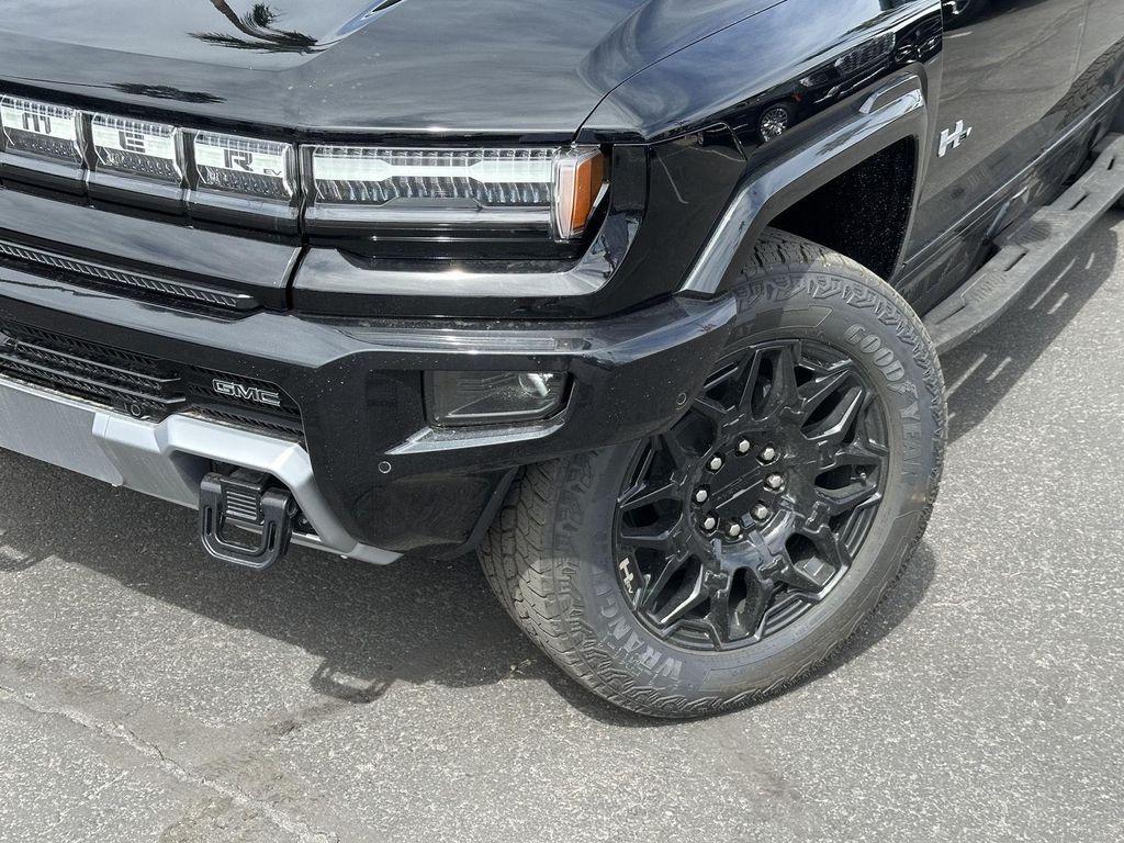 new 2025 GMC HUMMER EV Pickup car, priced at $90,340