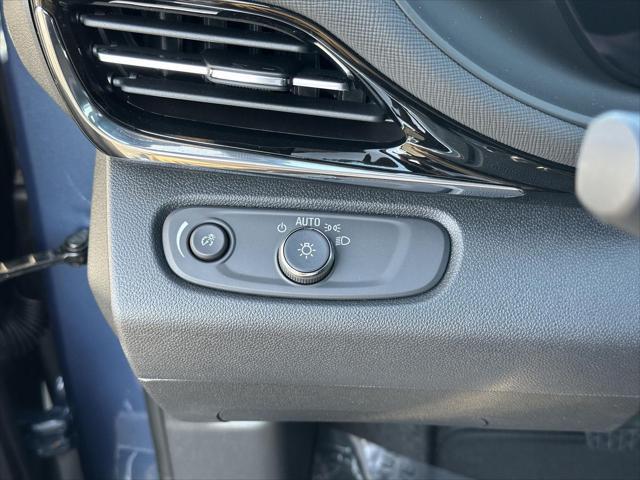 new 2025 Buick Envista car, priced at $24,961
