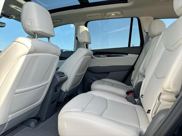new 2025 Cadillac XT6 car, priced at $57,215