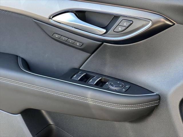 new 2025 Buick Envision car, priced at $39,986
