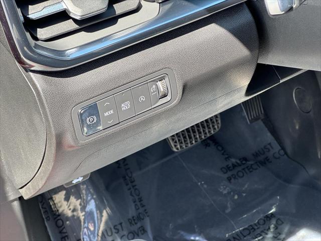 new 2025 GMC Terrain car, priced at $32,040