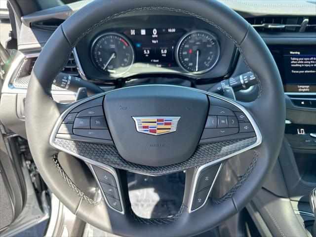 new 2025 Cadillac XT5 car, priced at $61,265
