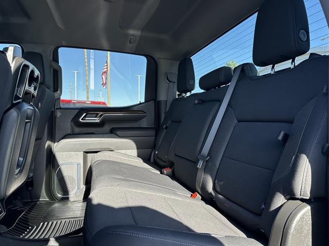 new 2025 GMC Sierra 1500 car, priced at $43,590