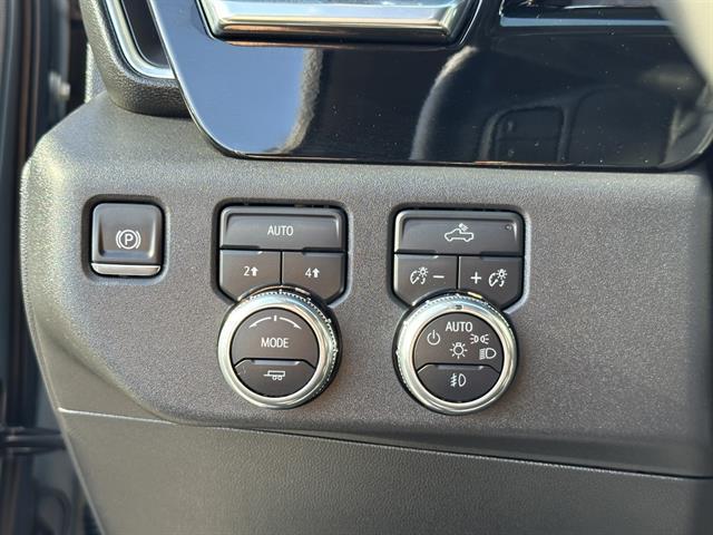 new 2025 GMC Sierra 1500 car, priced at $43,590