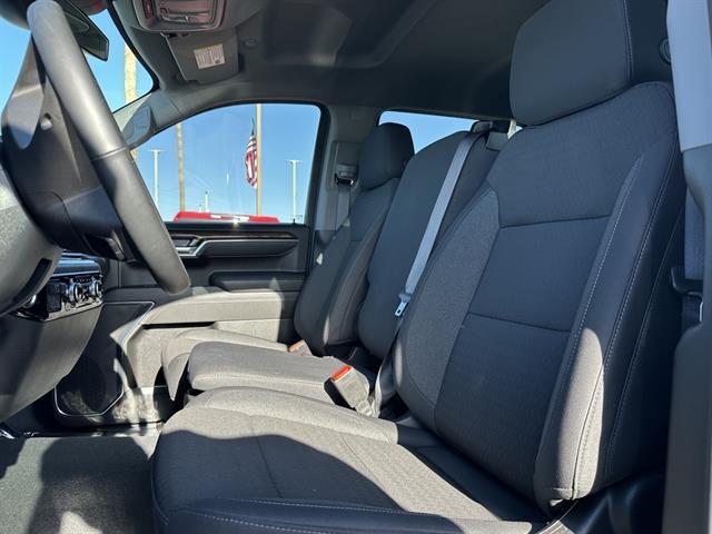 new 2025 GMC Sierra 1500 car, priced at $43,590