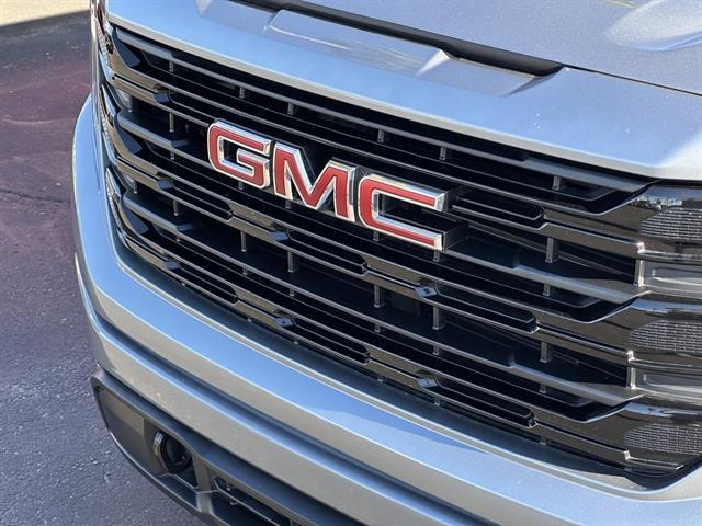 new 2025 GMC Sierra 1500 car, priced at $43,590